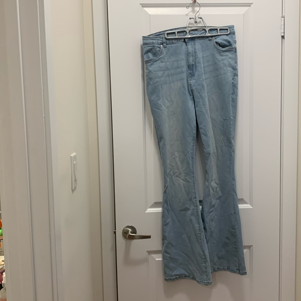 Refuge Denim Austin jeans